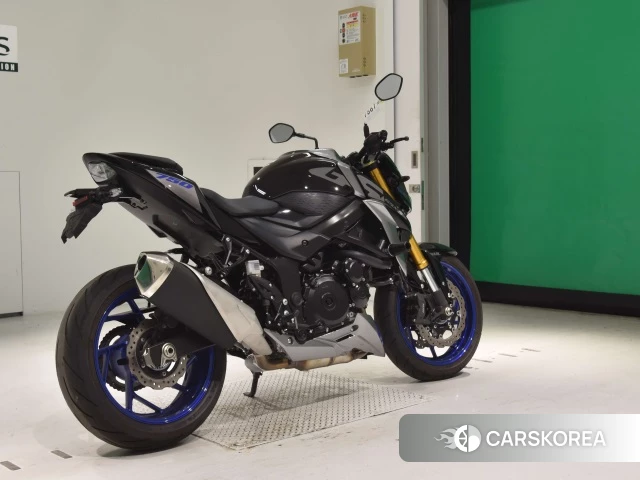 Проданный Suzuki GSX-S750 2021 из Японии, фото 2