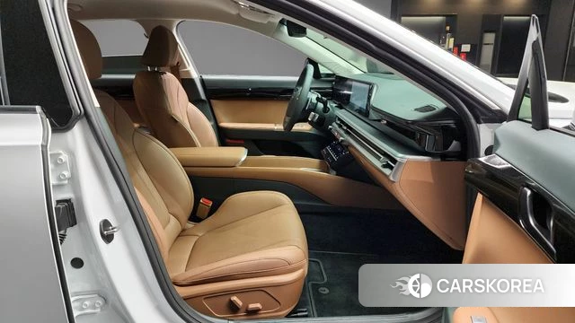 Hyundai Grandeur (GN7) id 4230542 из Кореи 18