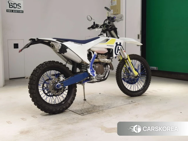 Проданный Husqvarna FE350 2019 из Японии, фото 2