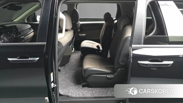 Kia The New Carnival 4th Generation id 4675121 из Кореи 18