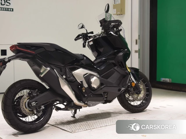 Проданный Honda X-ADV 750 2021 из Японии