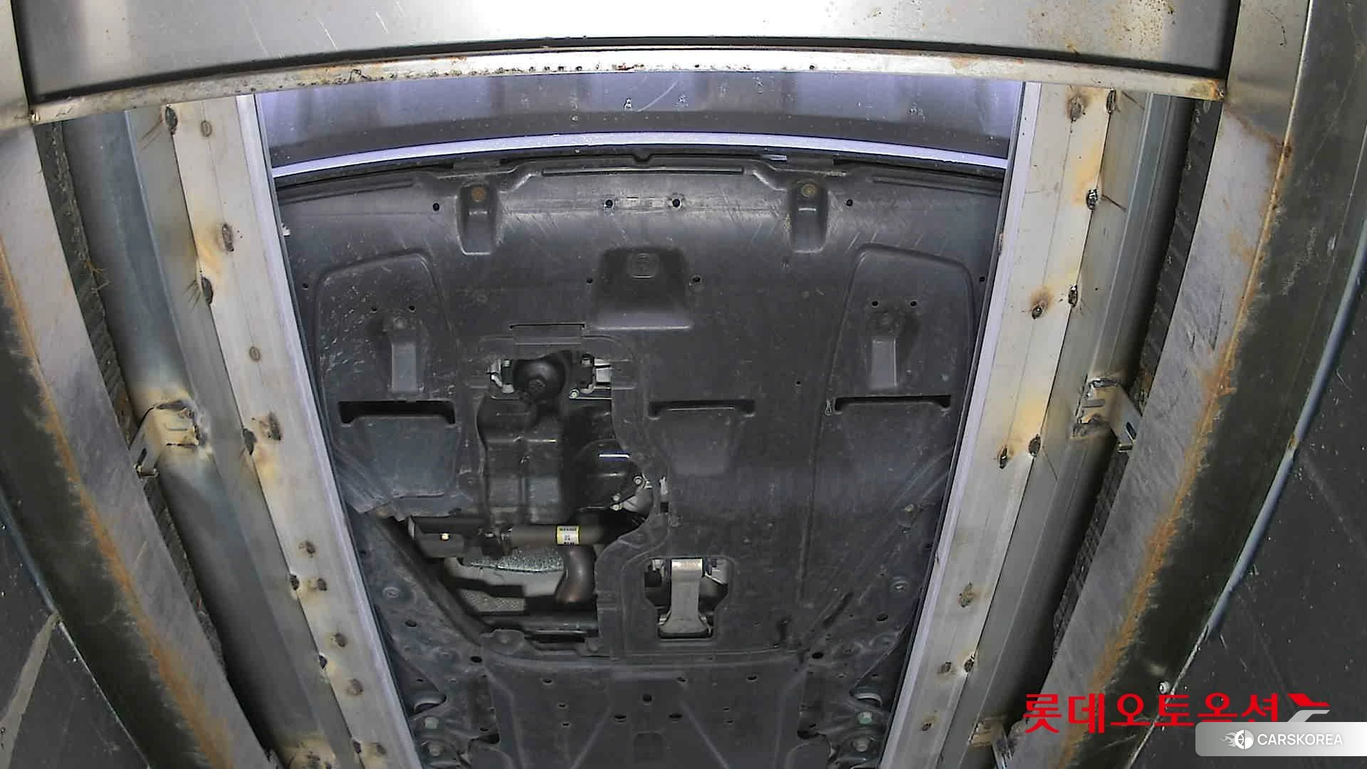 Kia Sportage id 3869385 из Кореи 18