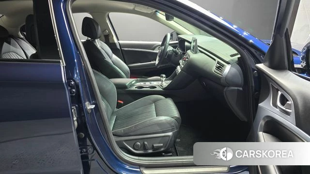 Genesis G70 id 4652102 из Кореи 18