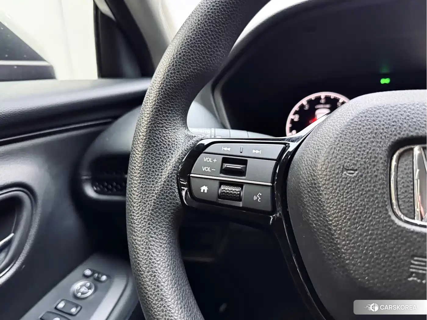 Honda HR-V id 4628289 из Китая 18