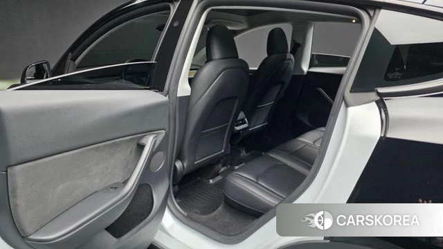 Tesla Model Y id 4783274 из Кореи 18