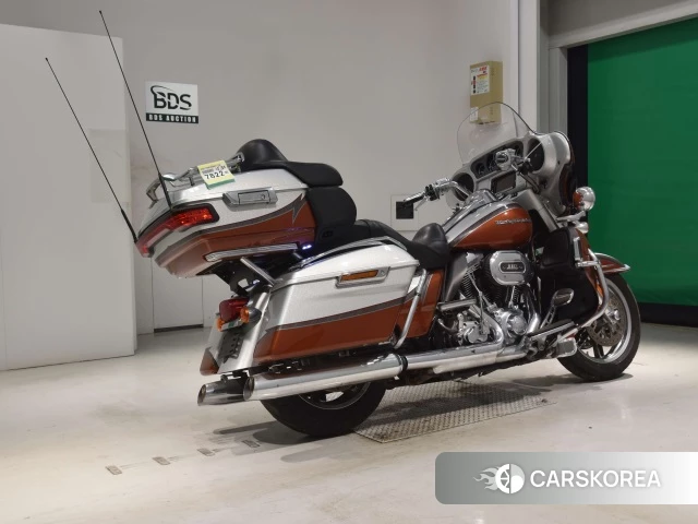 Проданный Harley-Davidson Electra Glide FLHTKSE1800 CVO 2014 из Японии, фото 2