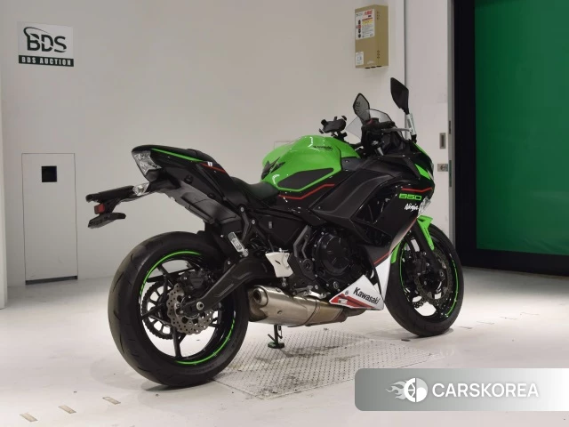 Проданный Kawasaki NINJA 650 ABS id 4165807 из Японии, фото 2