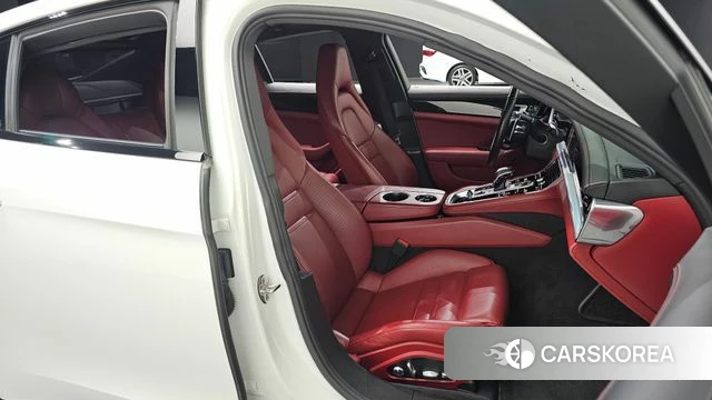 Porsche Panamera (971) id 4865672 из Кореи 18