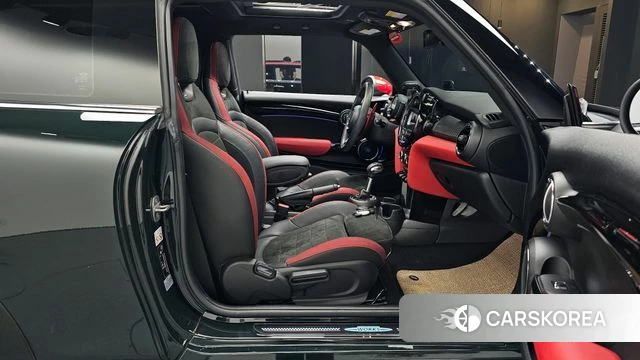 Mini Cooper S id 4371398 из Кореи 18