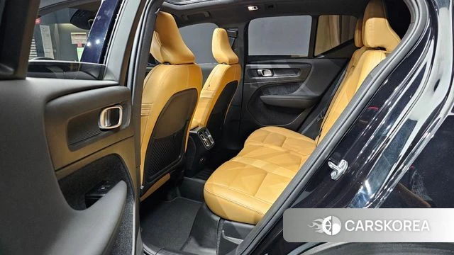 Volvo XC40 id 4697386 из Кореи 18