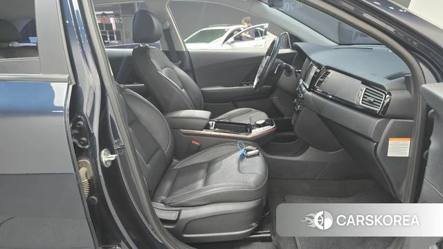 Kia Niro EV id 4769684 из Кореи 18