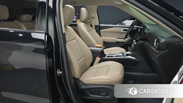 Ford Explorer 6th Generation id 4603990 из Кореи 18