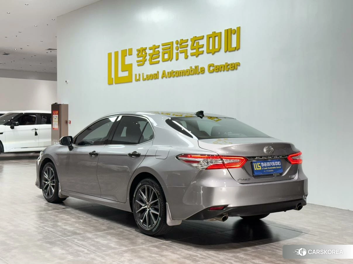Toyota Camry id 4479546 из Китая 18