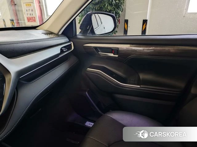 Toyota Highlander id 4240317 из Китая 18