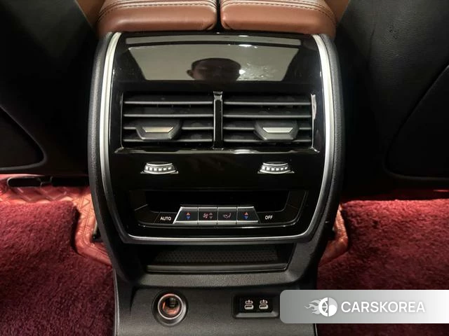 BMW X7 id 4274619 из Китая 18