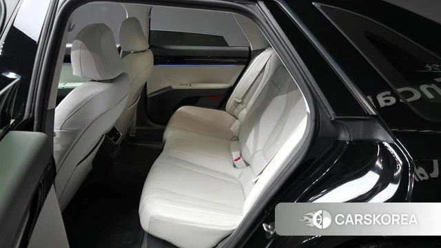 Hyundai Grandeur Hybrid (GN7) id 4516828 из Кореи 18