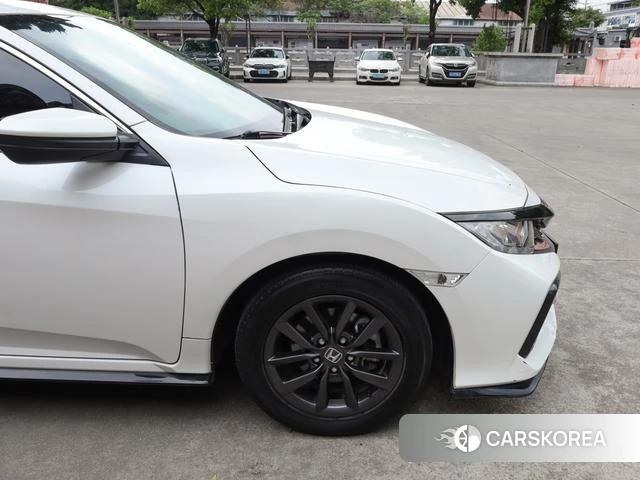 Honda Civic id 4260390 из Китая 18