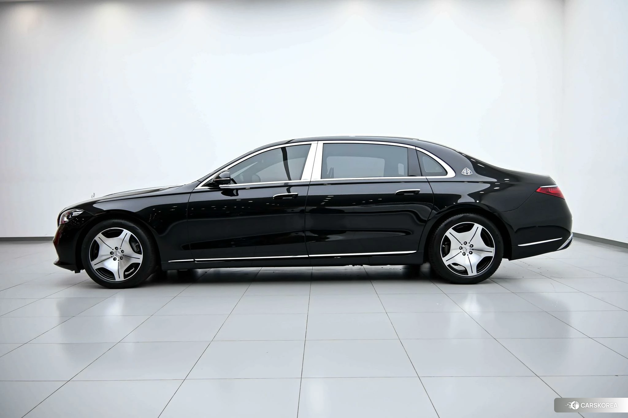 Mercedes-Benz Maybach S-class id 4419285 из Китая 18