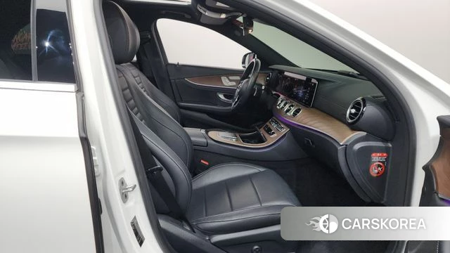 Mercedes-Benz E-Class W213 id 4396885 из Кореи 18