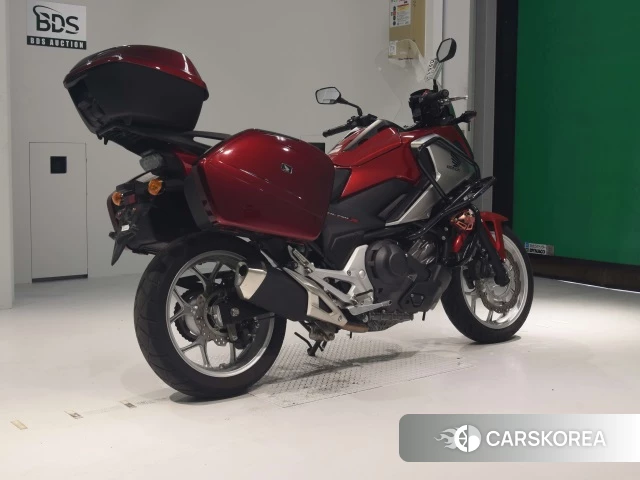 Проданный Honda NC750X DCT 2016 из Японии, фото 2