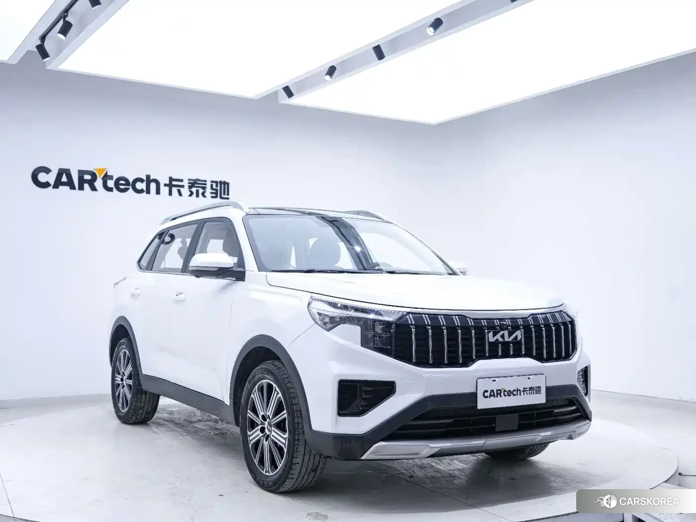 Kia Sportage id 4538939 из Китая 18