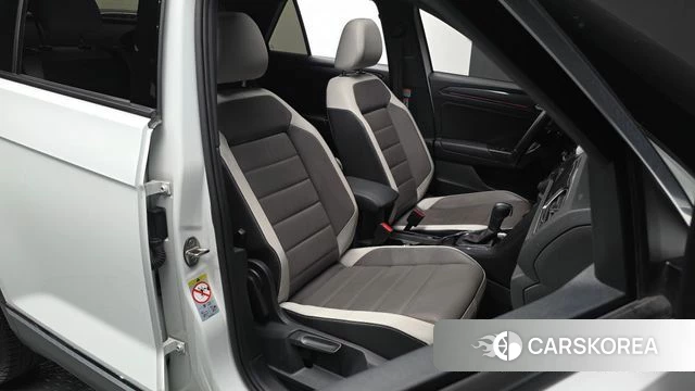 Volkswagen T-Roc id 4692689 из Кореи 18
