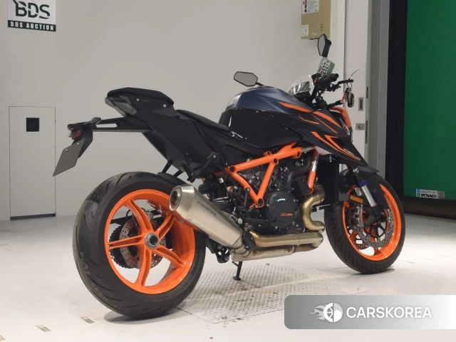 Проданный KTM 1290 SUPER DUKE R 2023 из Японии, фото 2