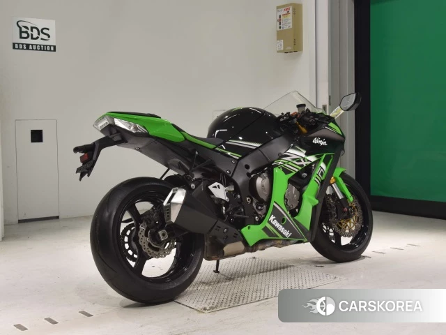 Проданный Kawasaki ZX-10R NINJA ABS 2016 из Японии, фото 2
