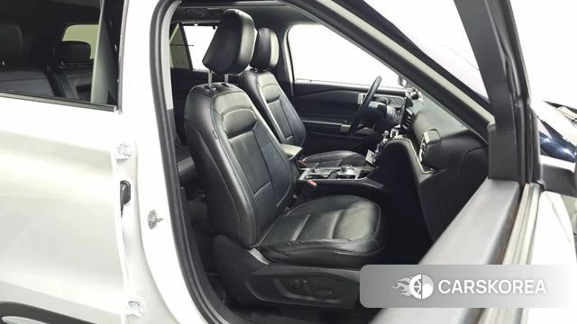 Ford Explorer 6th Generation id 4613345 из Кореи 18