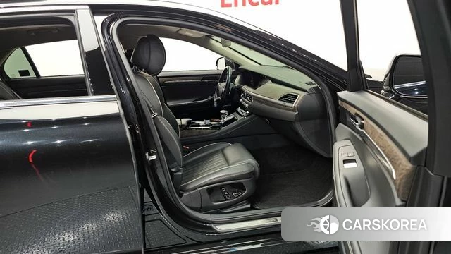 Genesis G90 id 4245850 из Кореи 18