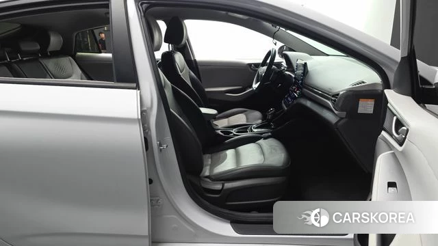 Hyundai The New Ionic Hybrid id 4918481 из Кореи 18