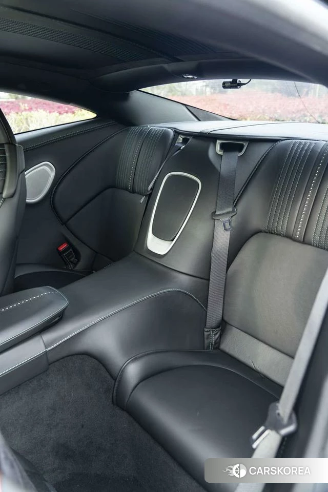 Aston Martin DB11 id 4238952 из Китая 18