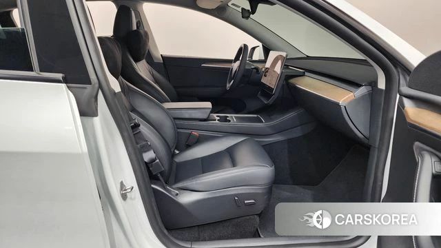 Tesla Model Y id 4863223 из Кореи 18