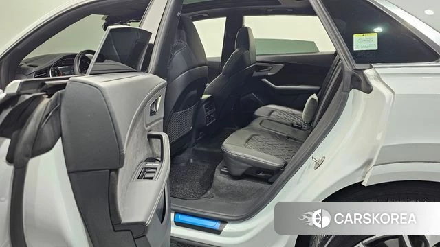 Audi Q8 (4M) id 4376963 из Кореи 18
