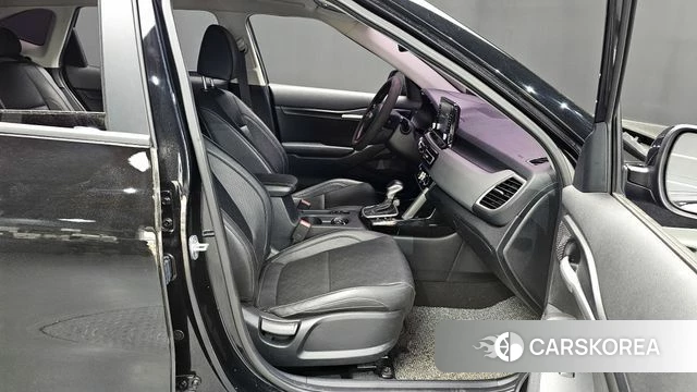 Kia Seltos id 4284531 из Кореи 18