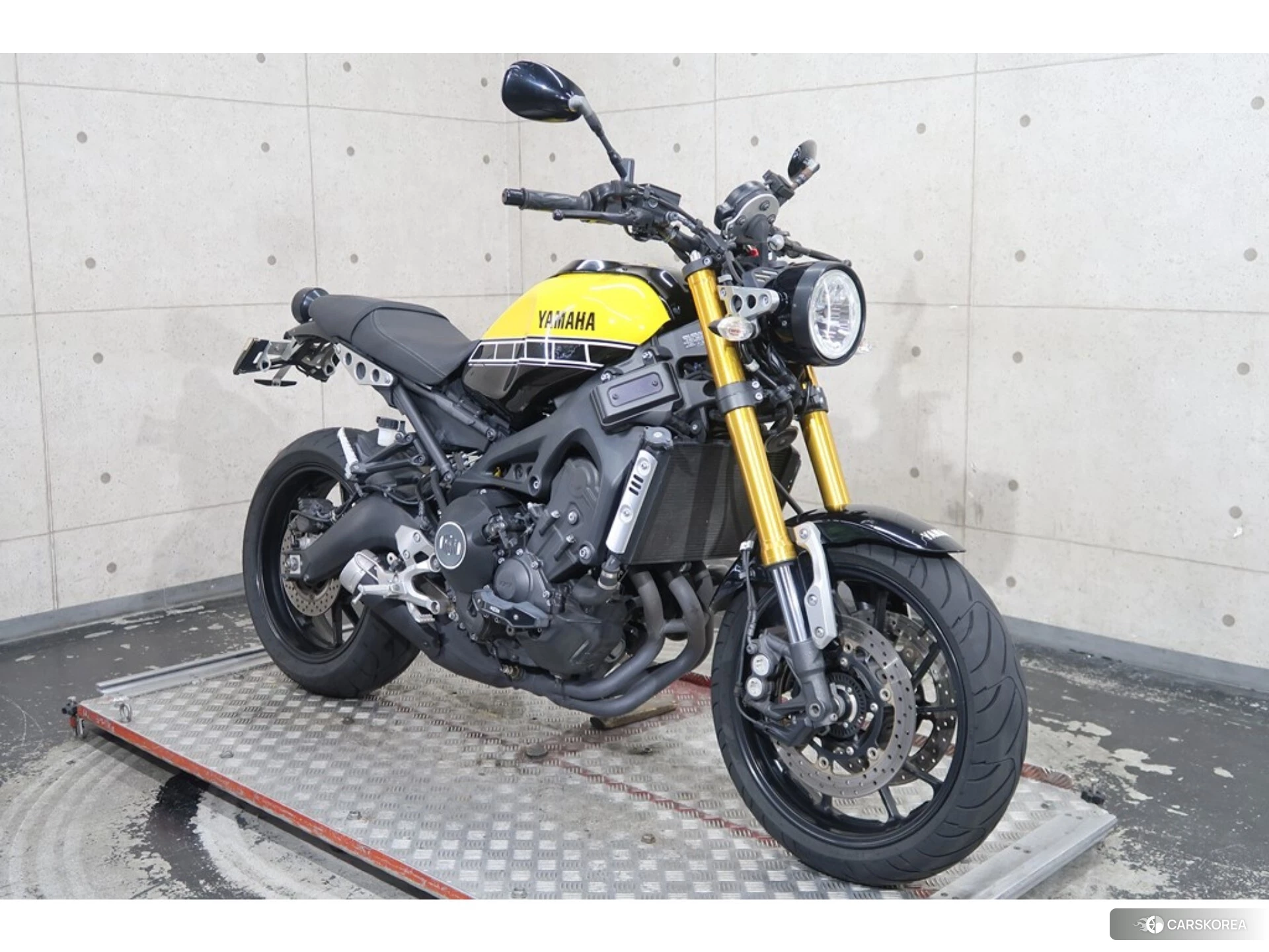 Yamaha XSR900 id 4183472 из Японии 18
