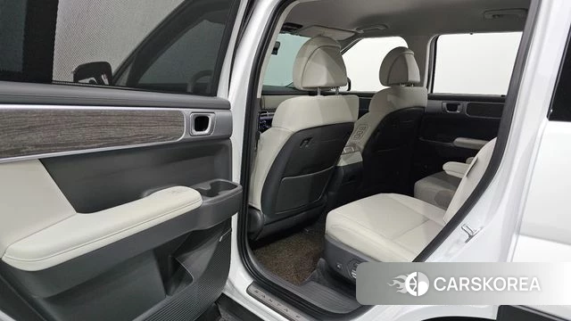 Hyundai Santa Fe (MX5) id 4934614 из Кореи 18