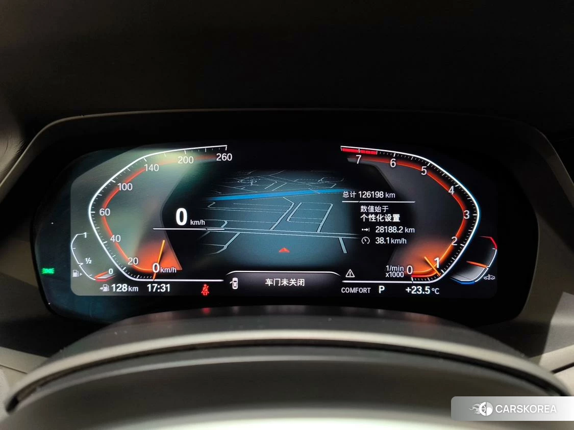 BMW X7 id 4498772 из Китая 18