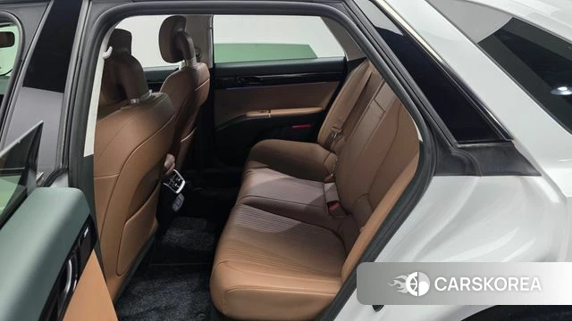 Hyundai Grandeur (GN7) id 4322474 из Кореи 18