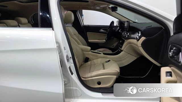 Mercedes-Benz GLA-Class X156 id 4520473 из Кореи 18