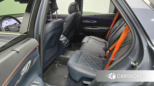 Genesis GV70 id 4710710 из Кореи 18
