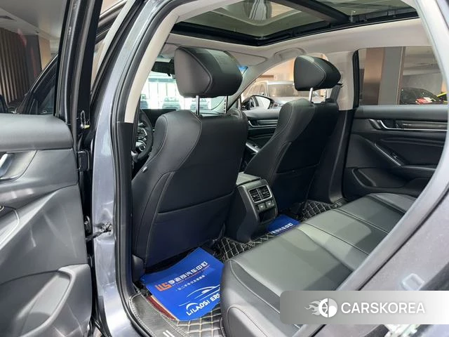 Honda Accord id 4290003 из Китая 18