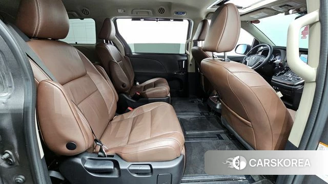Toyota Sienna id 4411221 из Кореи 18