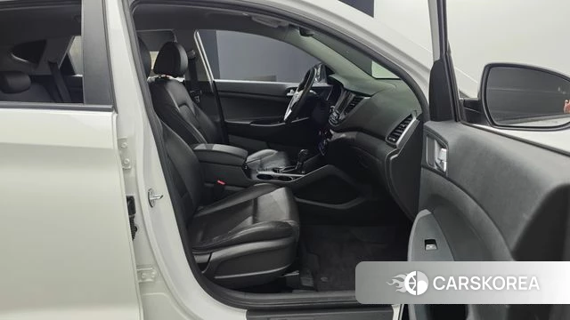 Hyundai All New Tucson id 4448351 из Кореи 18