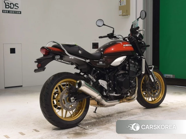 Проданный Kawasaki Z900RS 2022 из Японии, фото 2