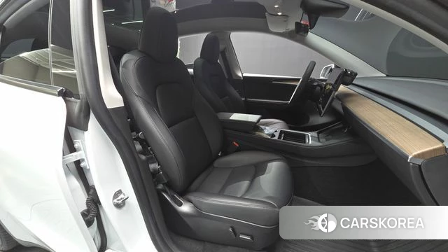 Tesla Model Y id 4871285 из Кореи 18