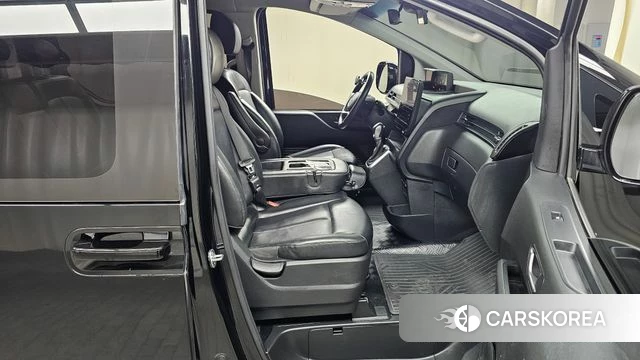 Hyundai Staria id 4186465 из Кореи 18