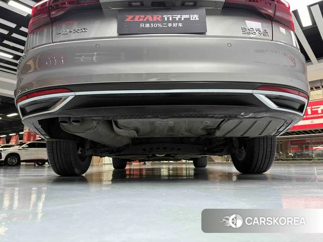 Volkswagen Bora id 4374715 из Китая 18