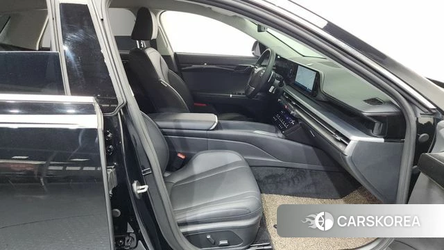 Hyundai Grandeur (GN7) id 4249039 из Кореи 18