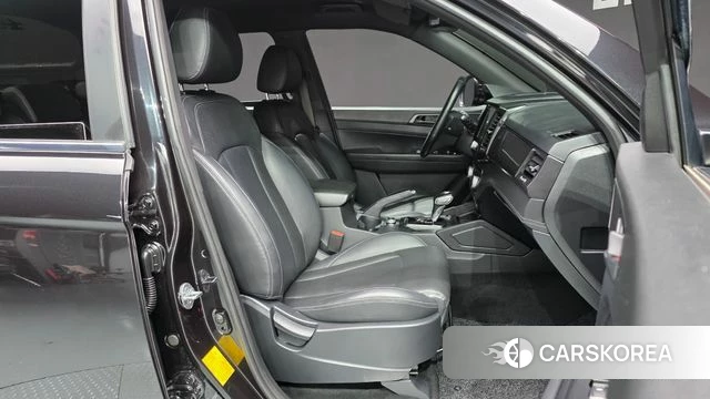 Ssangyong Rexton Sports Cannes id 4698214 из Кореи 18